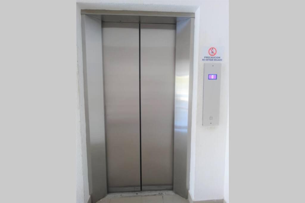 Yikal Suites By Andiani Travel Cancún Zewnętrze zdjęcie