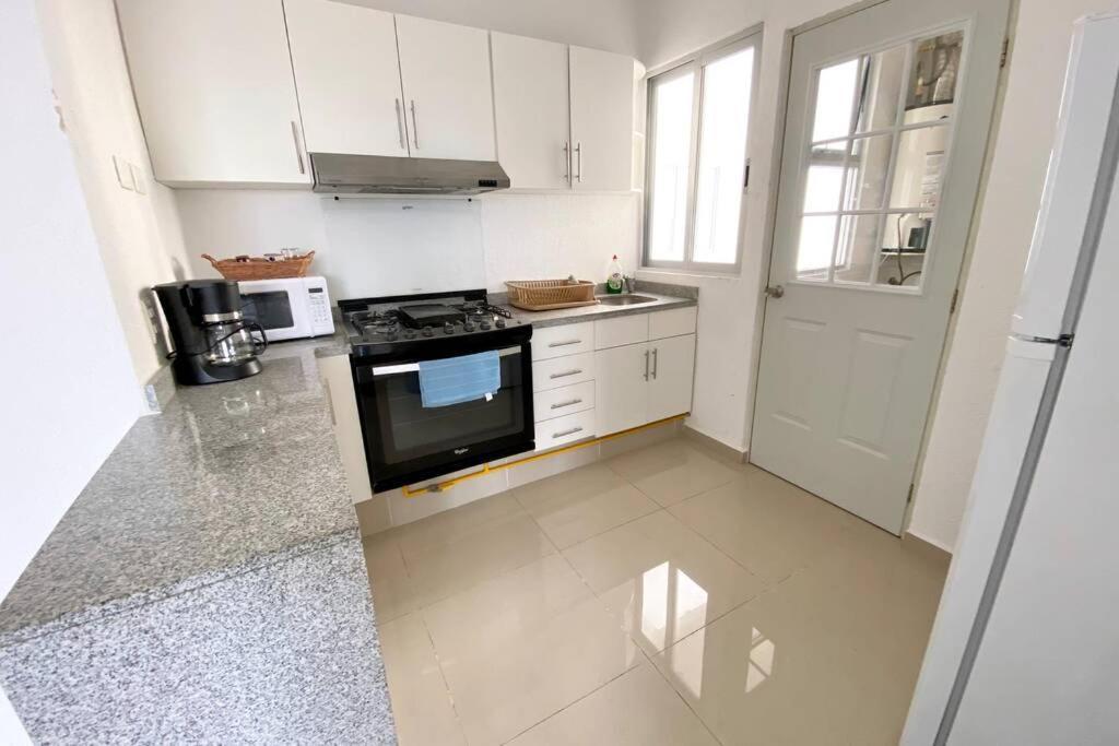 Yikal Suites By Andiani Travel Cancún Zewnętrze zdjęcie